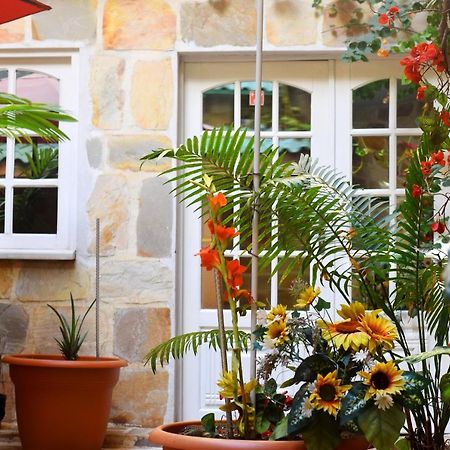 Residence Hoteliere Oceane Lome Bagian luar foto