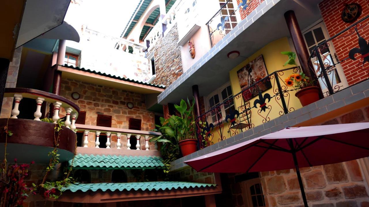 Residence Hoteliere Oceane Lome Bagian luar foto