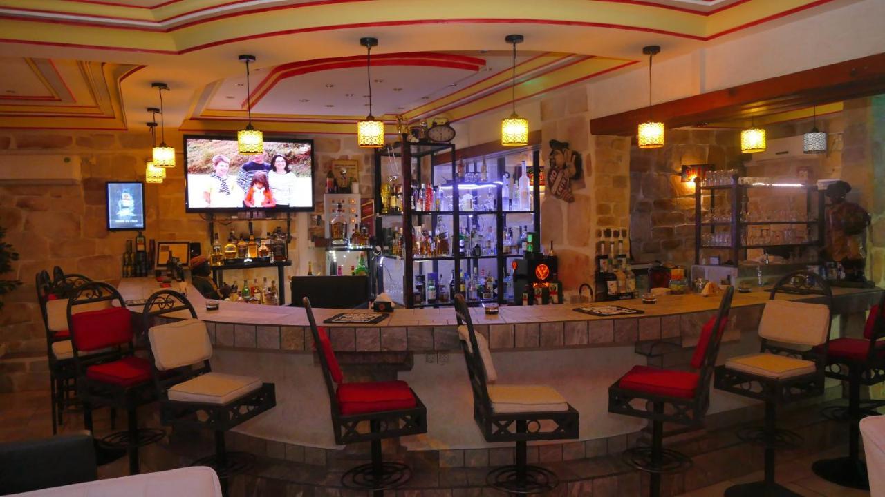 Residence Hoteliere Oceane Lome Bagian luar foto