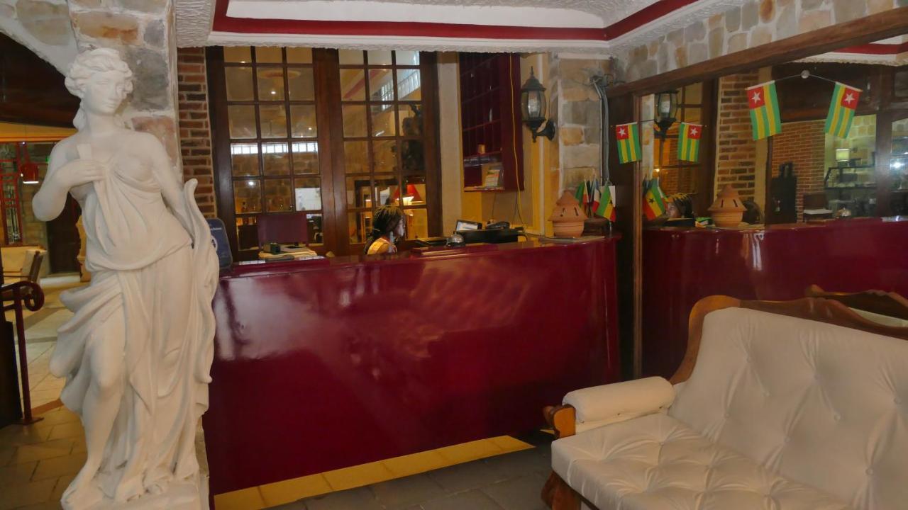 Residence Hoteliere Oceane Lome Bagian luar foto